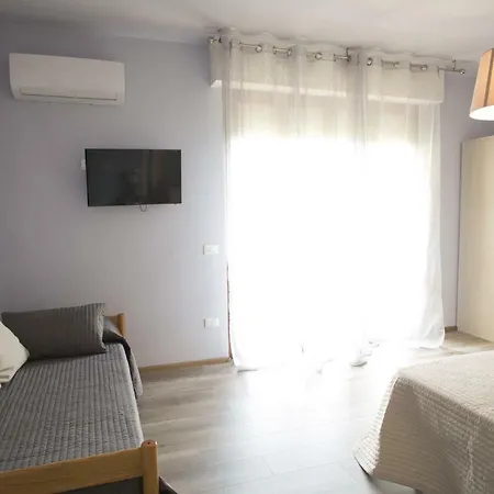 Gianna's Oda ve Kahvaltı *
